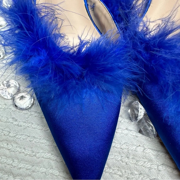 PrettyLittleThing feather sandals - Picture 2 of 5